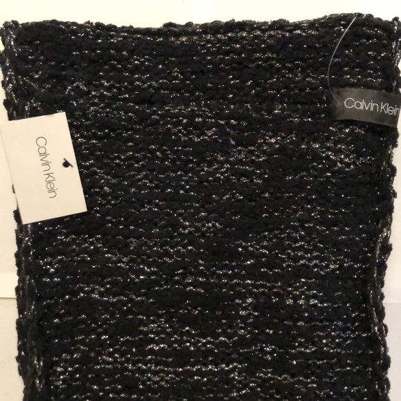 NWT Calvin Klein infinity scarf black & silver - Picture 2 of 4